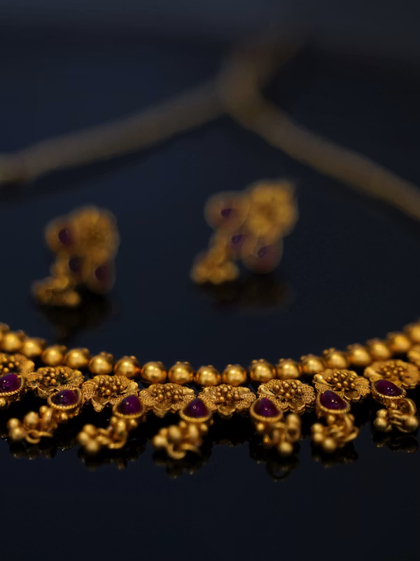 Gold necklace